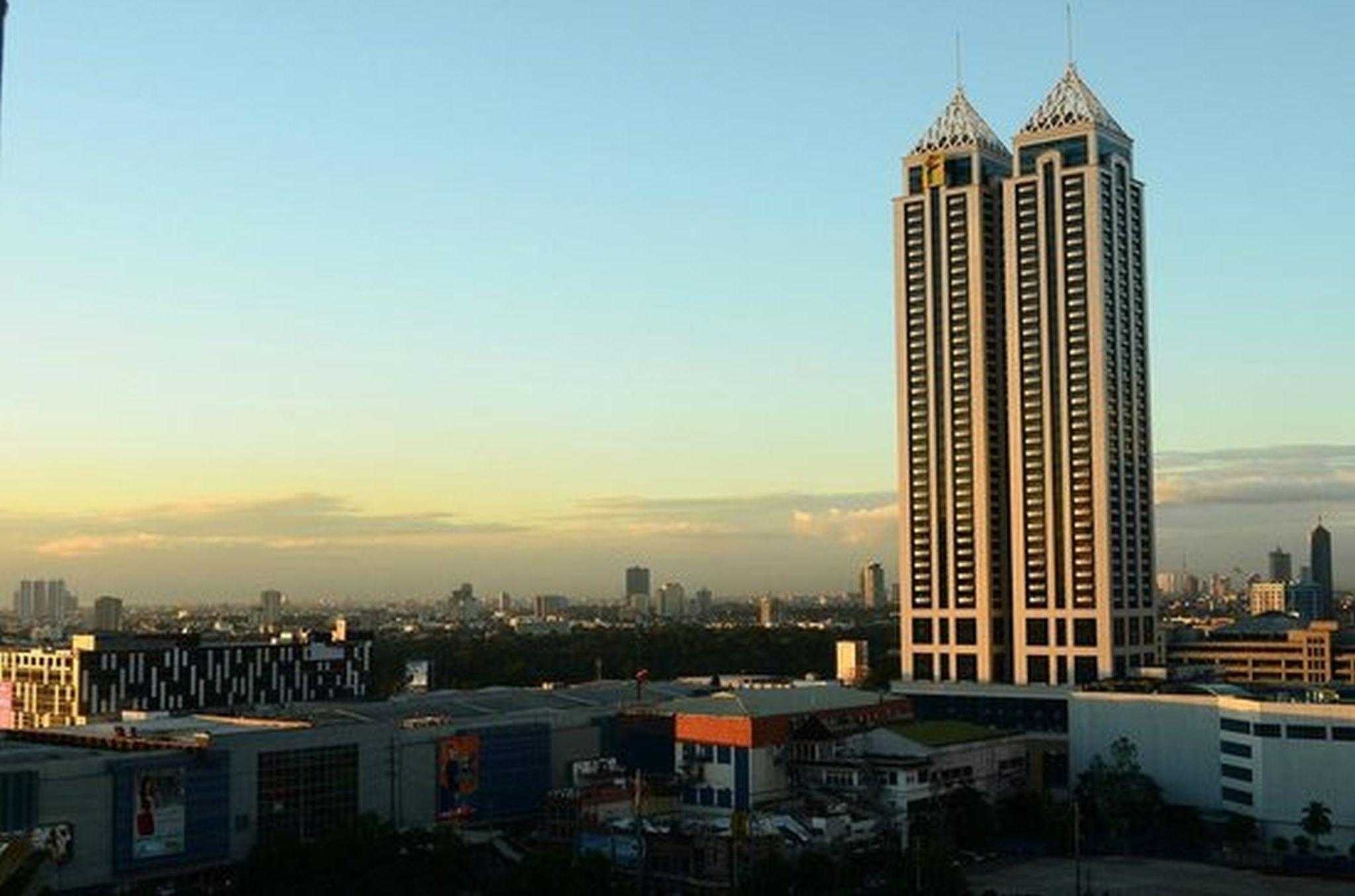 Апарт отель Bsa Twin Towers Мандалуйонг Экстерьер фото